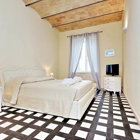 Colosseum Suite Rome Exterior photo