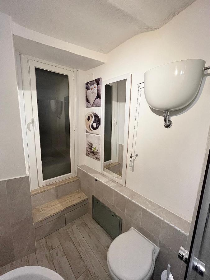 Colosseum Suite Rome Exterior photo