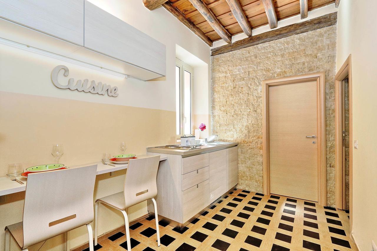 Colosseum Suite Rome Exterior photo